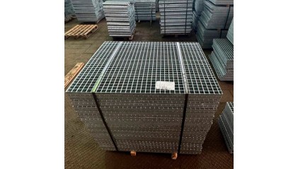 решетчатый сварной настил SP S4 Zn 34x38 / 50x3 Ст3пс купить в Казани