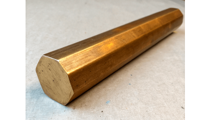 шестигранник бронзовый 20 мм БрБ2 купить в Казани