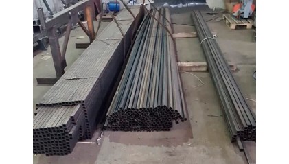 трубу профильную Б/Ш квадратную 40x40 1,5 мм Ст1 купить в Казани