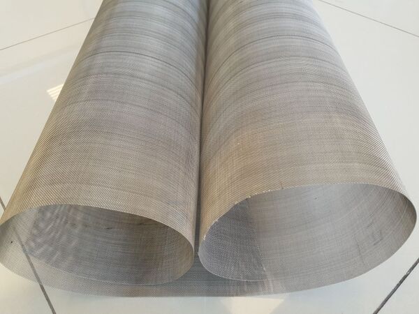 Сетка никелевая 0,28x0,28x0,03 мм НП2 ГОСТ 6613-86 фото